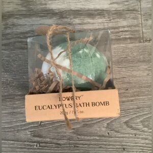 Natural Handmade Aromatherapy Bath Bomb